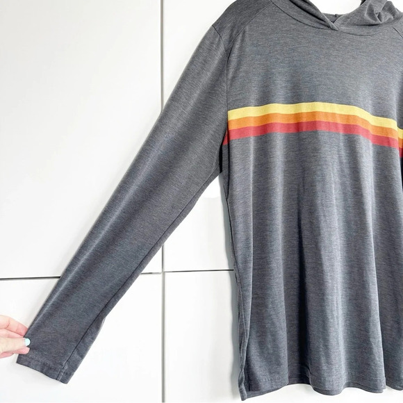 Mens Fair Harbor Sea Breeze Hoodie Size Small Gray UPF 50 Breathable Tuckernuck - Picture 2 of 5